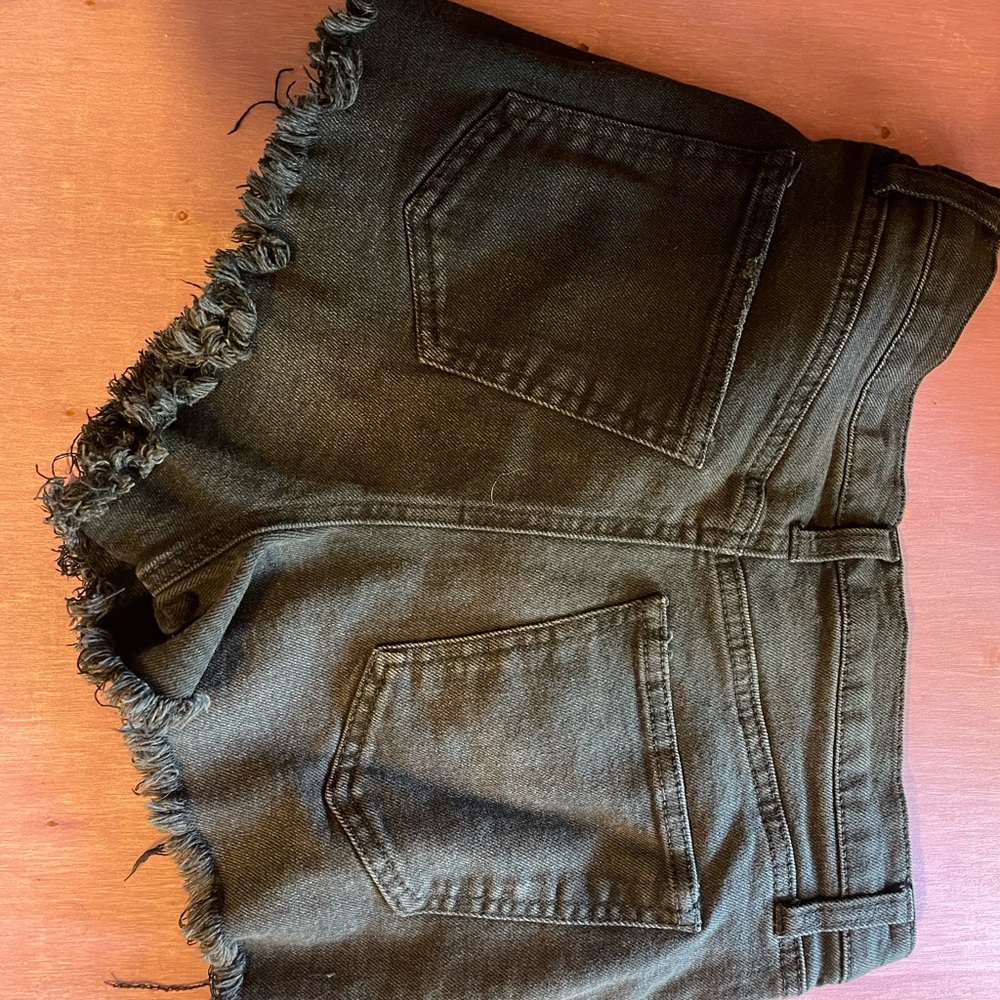 Celebrity Pink Festival Shorts- Black Distressed, size Small